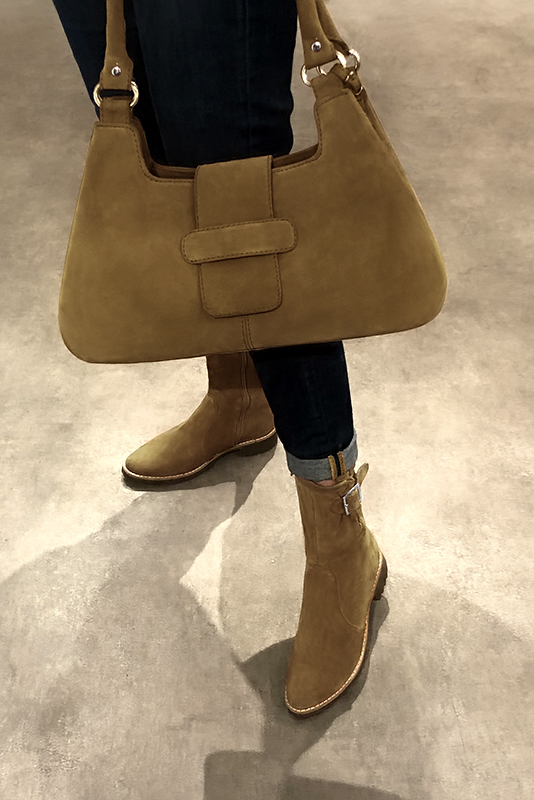 Bottines femme beige camel new arrivals